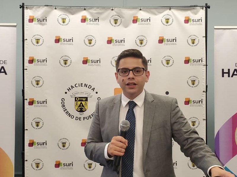 El secretario del Departamento de Hacienda, Francisco Parés Alicea.