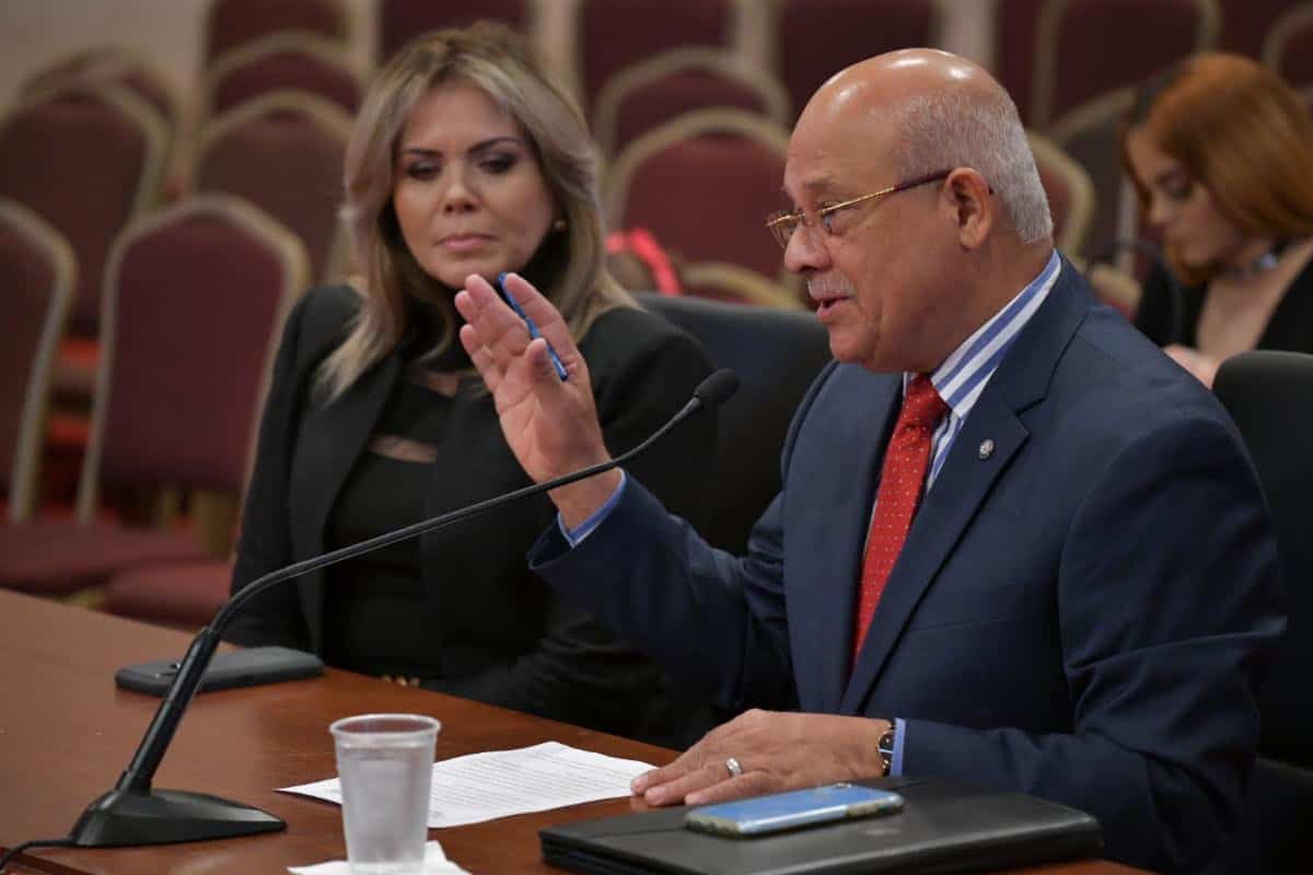 Ombudsman reclama que todos los estudiantes reciban clases presenciales